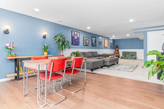 6321 Newton Avenue S, Richfield, MN 55423