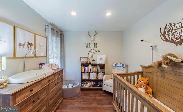 528 LYTLE ST, Minersville, PA 17954