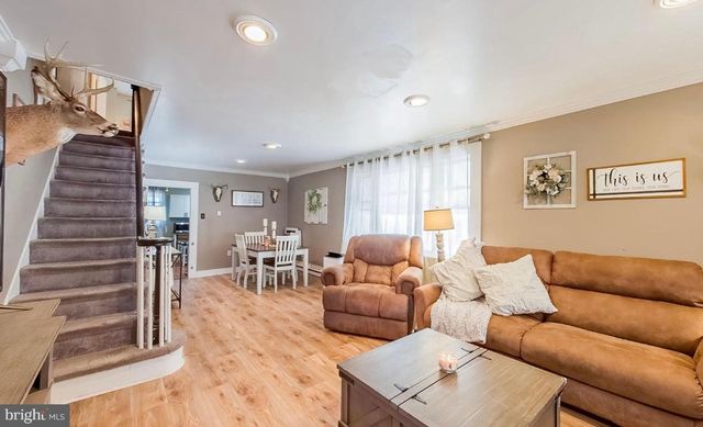 528 LYTLE ST, Minersville, PA 17954