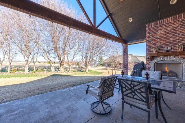 2111 NW 37th Street, Newcastle, OK 73065