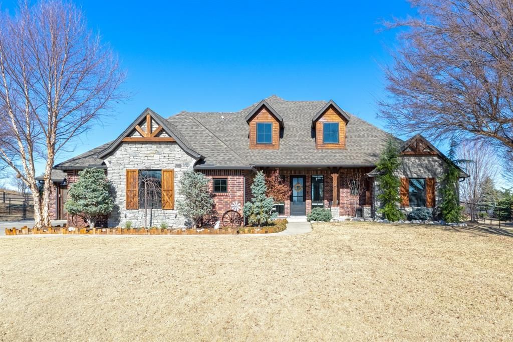 2111 NW 37th Street, Newcastle, OK 73065