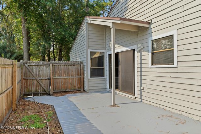 6620 WELLINGTON PLACE Lane, Jacksonville, FL 32216