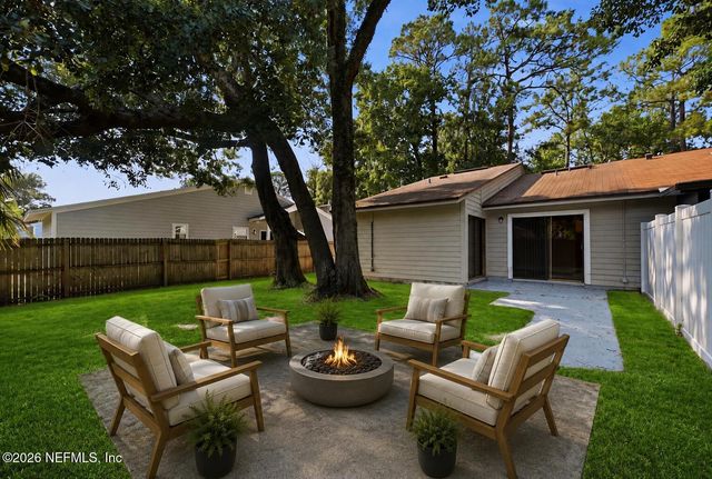 6620 WELLINGTON PLACE Lane, Jacksonville, FL 32216