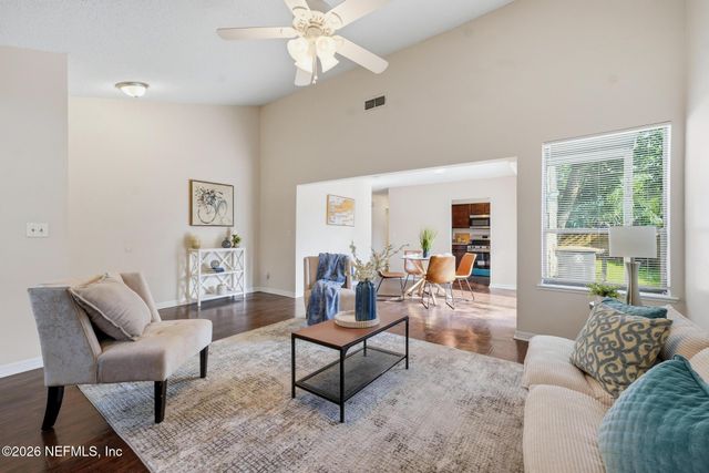 6620 WELLINGTON PLACE Lane, Jacksonville, FL 32216
