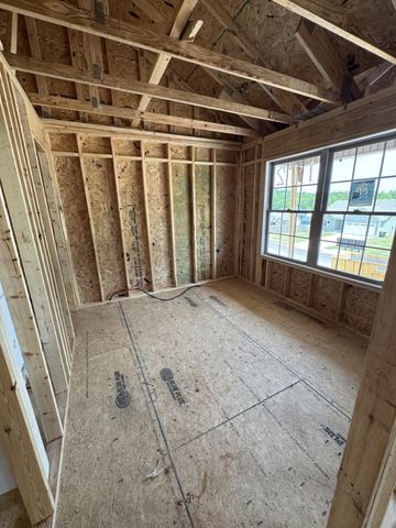1166 Tybee Dr, Clarksville, TN 37042