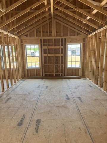 1166 Tybee Dr, Clarksville, TN 37042