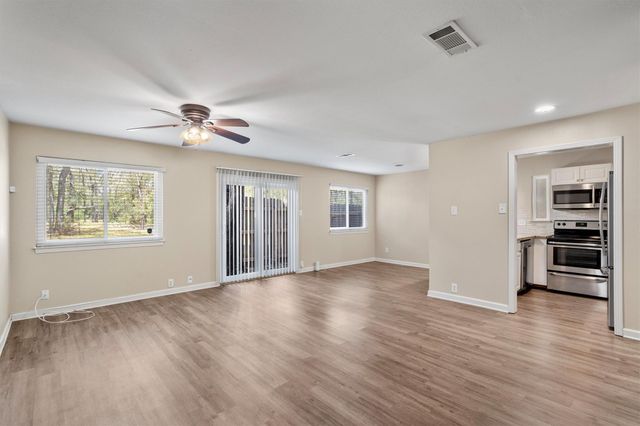 6810 Deatonhill DR 108, Austin, TX 78745