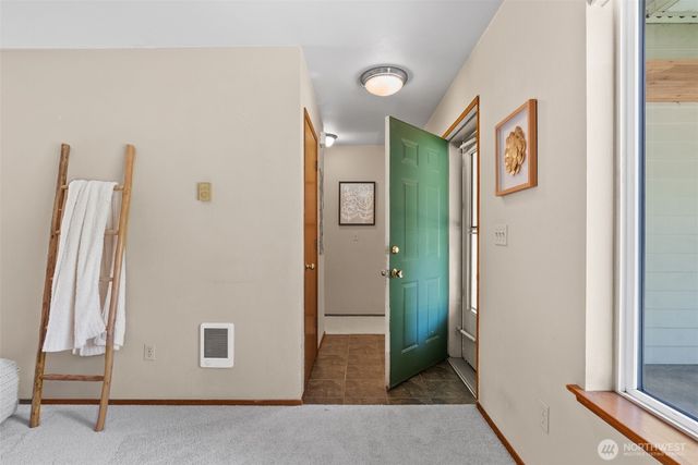 560 E Timberlake Drive E, Shelton, WA 98584