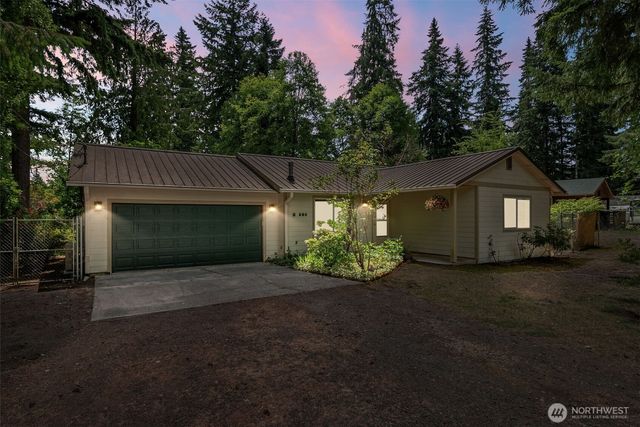 560 E Timberlake Drive E, Shelton, WA 98584