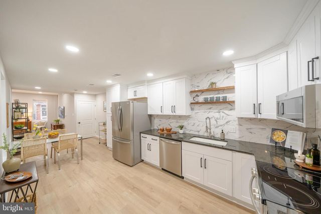 327 N DARLINGTON ST, West Chester, PA 19380