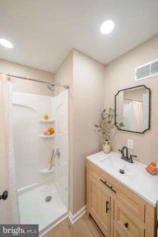 327 N DARLINGTON ST, West Chester, PA 19380