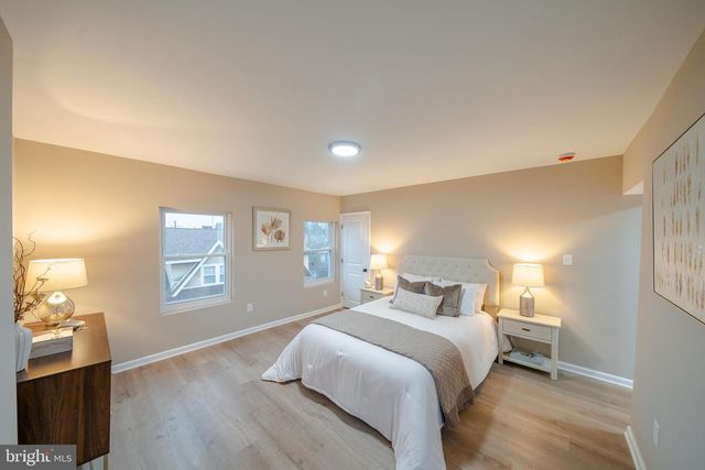 327 N DARLINGTON ST, West Chester, PA 19380