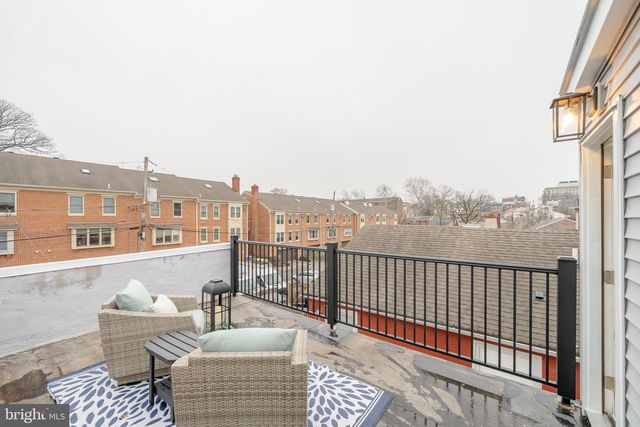 327 N DARLINGTON ST, West Chester, PA 19380