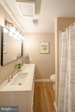 327 N DARLINGTON ST, West Chester, PA 19380