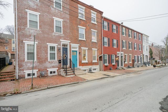 327 N DARLINGTON ST, West Chester, PA 19380