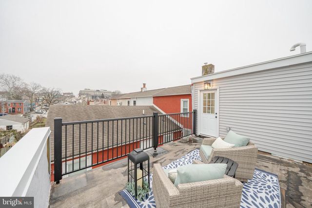 327 N DARLINGTON ST, West Chester, PA 19380