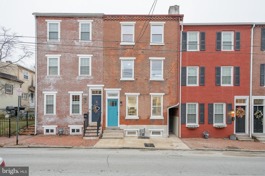 327 N DARLINGTON ST, West Chester, PA 19380