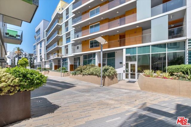 1705 Ocean Avenue 502, Santa Monica, CA 90401