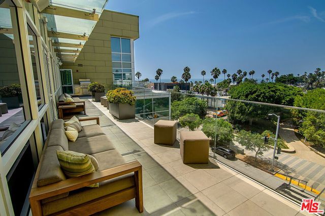 1705 Ocean Avenue 502, Santa Monica, CA 90401