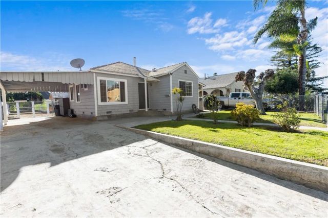243 E Olive, San Bernardino, CA 92410