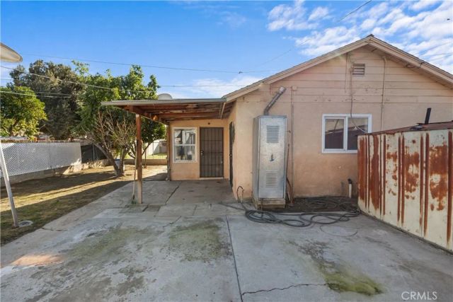 243 E Olive, San Bernardino, CA 92410