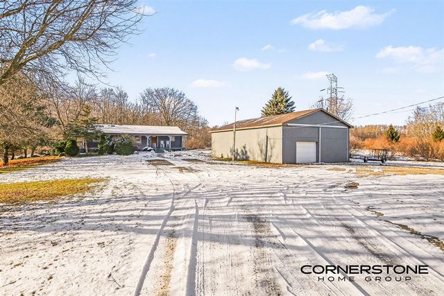 13261 Wabasis Avenue, Cedar Springs, MI 49319