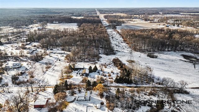 13261 Wabasis Avenue, Cedar Springs, MI 49319