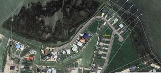 8 Northpointe Dr, Rockport, TX 78382