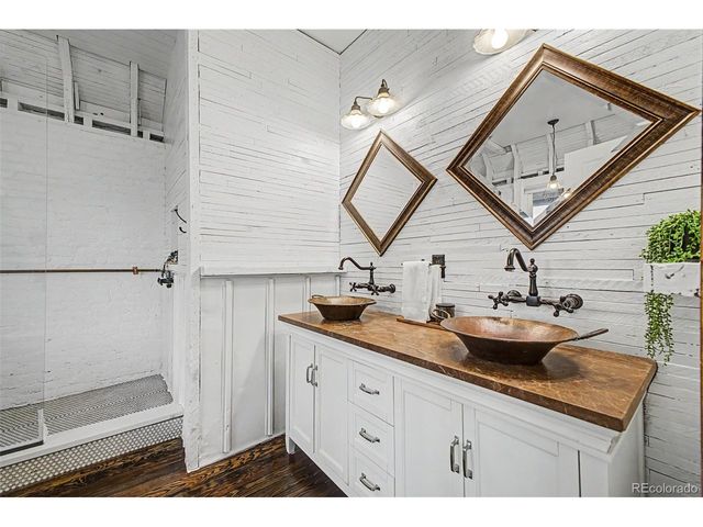2080 N Clarkson St, Denver, CO 80205
