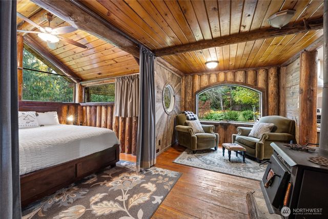 34509 State Route 706, Ashford, WA 98304