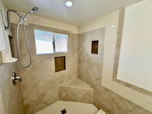 2445 S. Stage Coach Ln., Fallbrook, CA 92028