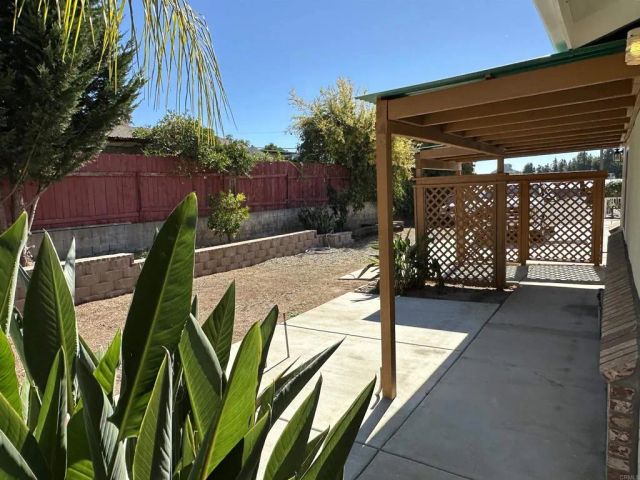 2445 S. Stage Coach Ln., Fallbrook, CA 92028