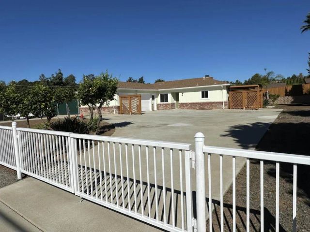 2445 S. Stage Coach Ln., Fallbrook, CA 92028