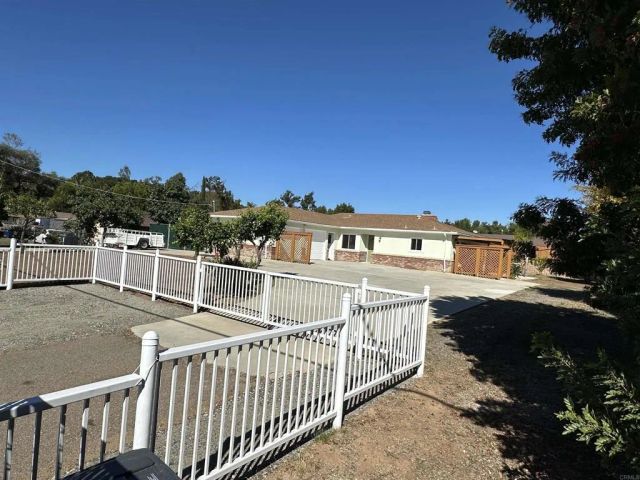2445 S. Stage Coach Ln., Fallbrook, CA 92028