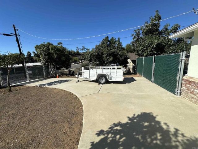 2445 S. Stage Coach Ln., Fallbrook, CA 92028