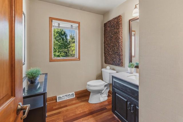 5989 Golf COURT, West Bend, WI 53095