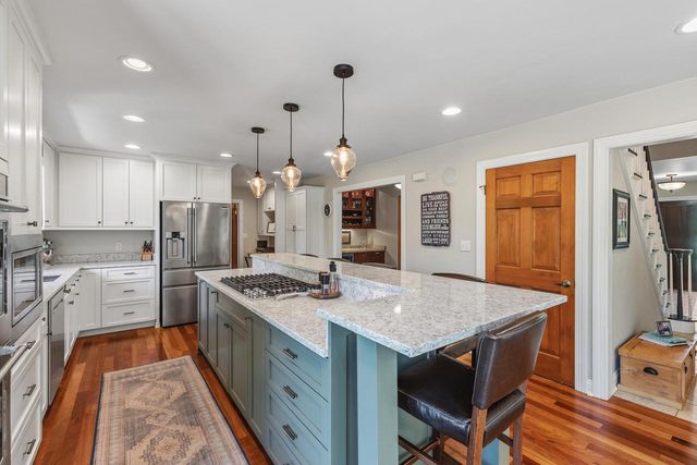 5989 Golf COURT, West Bend, WI 53095