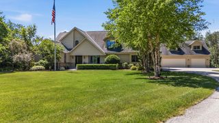 5989 Golf COURT, West Bend, WI 53095