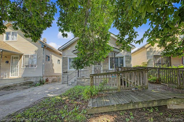 8040 Kirkwood Street, Detroit, MI 48210