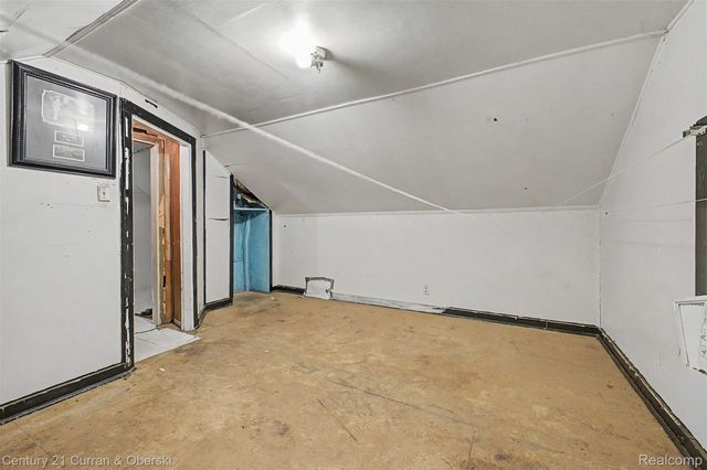 8040 Kirkwood Street, Detroit, MI 48210