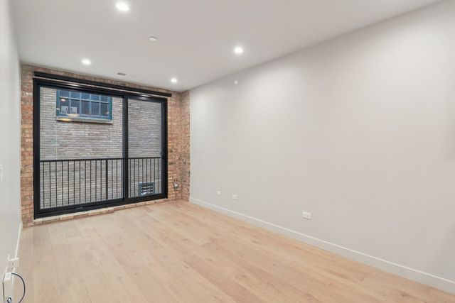 1706 Sherman Avenue 212, Evanston, IL 60201