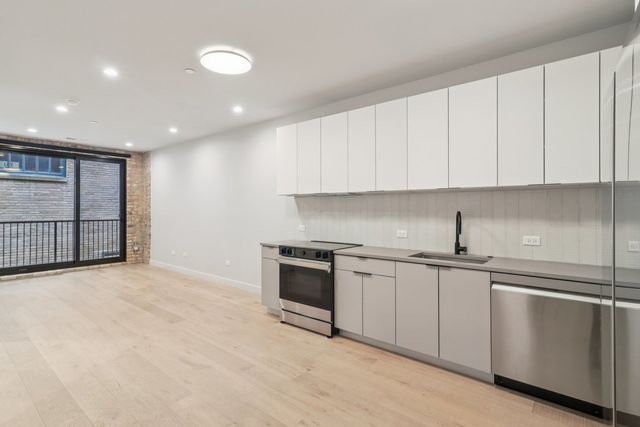 1706 Sherman Avenue 212, Evanston, IL 60201