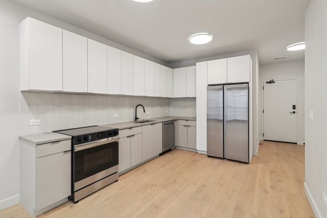 1706 Sherman Avenue 212, Evanston, IL 60201