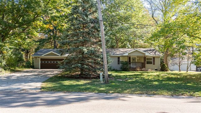 608 Kentucky Avenue, South Haven, MI 49090