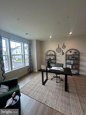 128 BIRDSEYE LN, Gettysburg, PA 17325