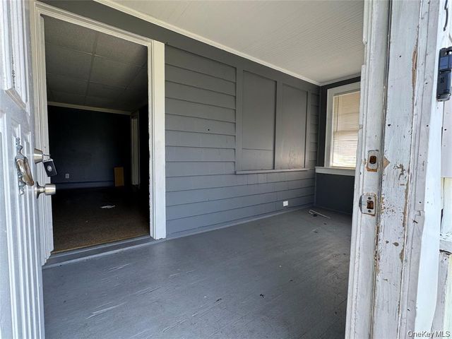 193 W Graham Avenue, Hempstead, NY 11550