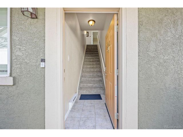 22520 E Ontario Dr 202, Aurora, CO 80016