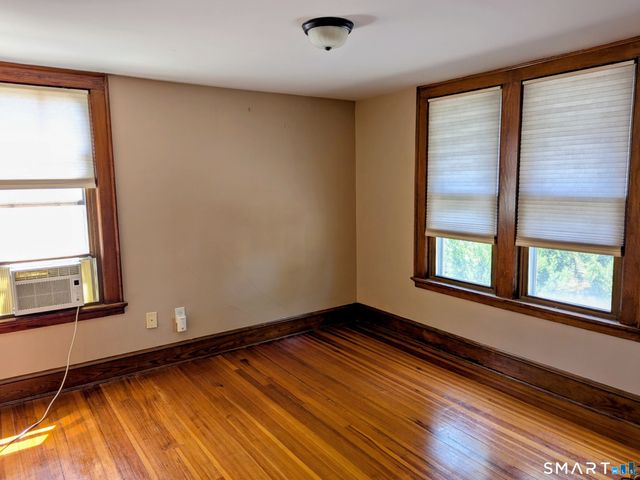38 Deerfield Street, East Haven, CT 06512