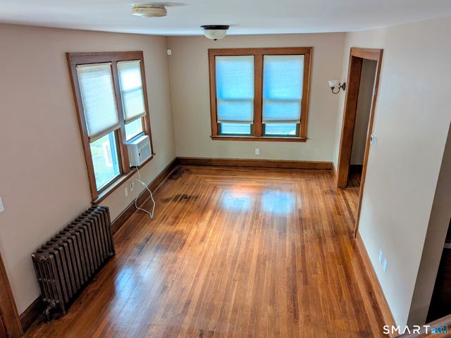 38 Deerfield Street, East Haven, CT 06512