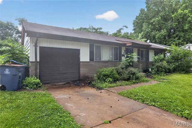 10061 Lilac Avenue, St Louis, MO 63137
